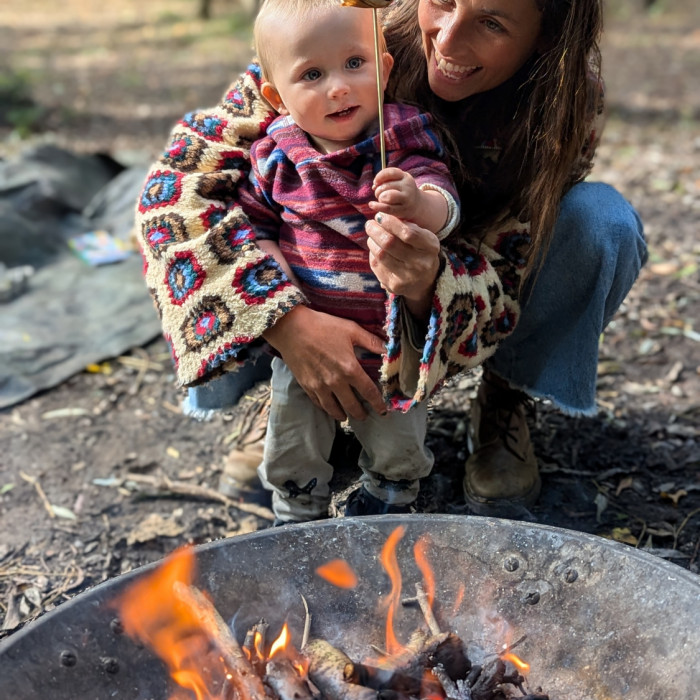 Nature Tots Mum and baby toasting teacake